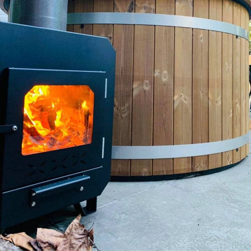 Houtgestookt Hottub FS Kotka 6-8p met externe kachel-Finesse Wellness BV